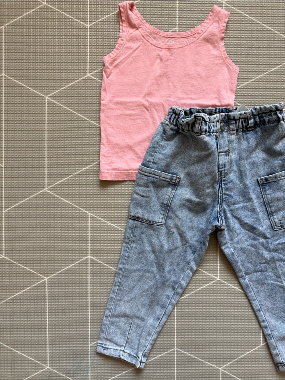 H&M|Baby girl/toddler set,Pink Tank Top & Denim Cargo jeans in straight leg•••3T